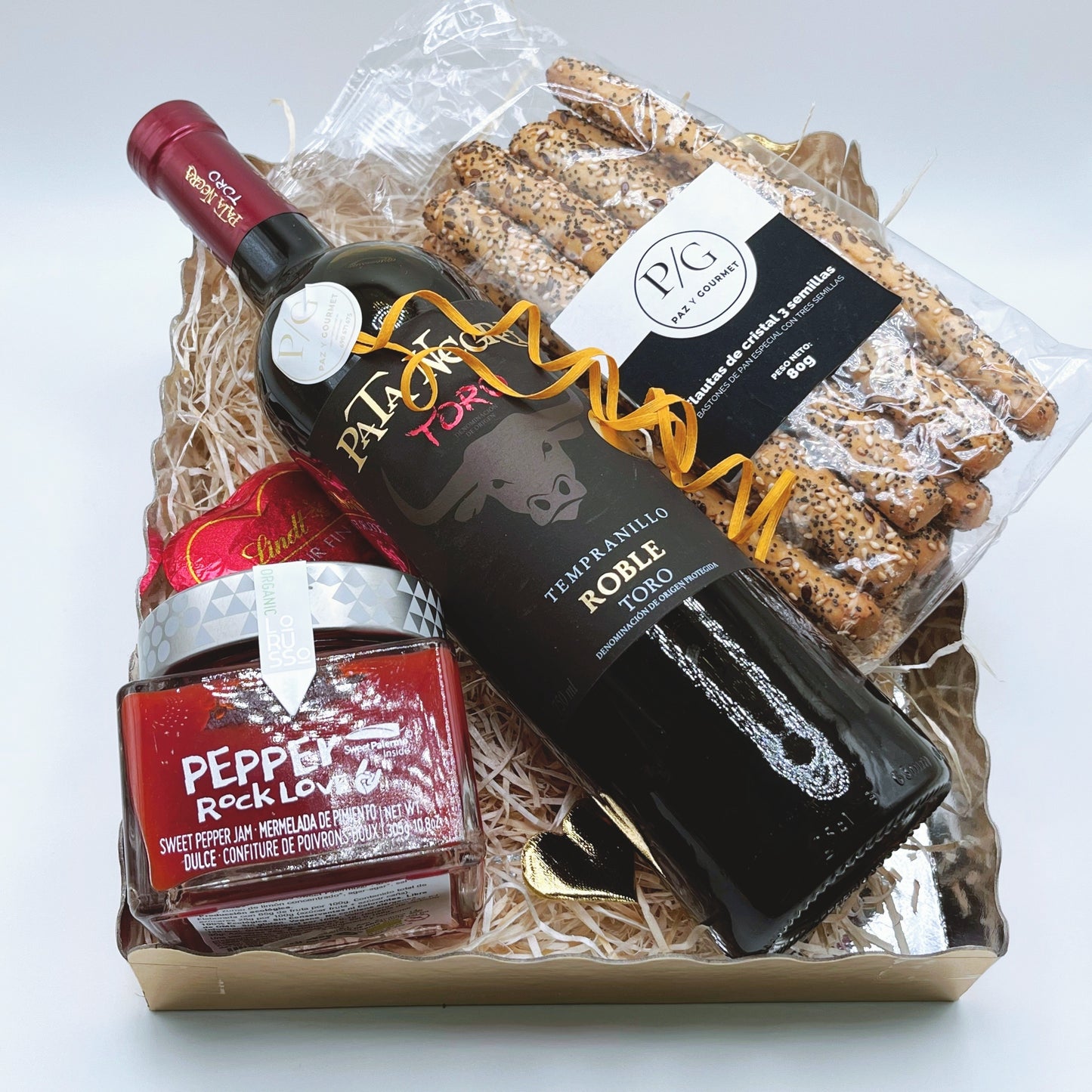Cesta gourmet "Sabores que encantan"