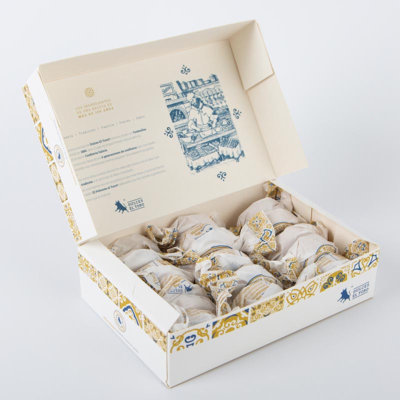 Polvorones de almendra El Toro